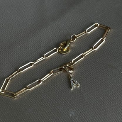 Initial charm - Bilde 3